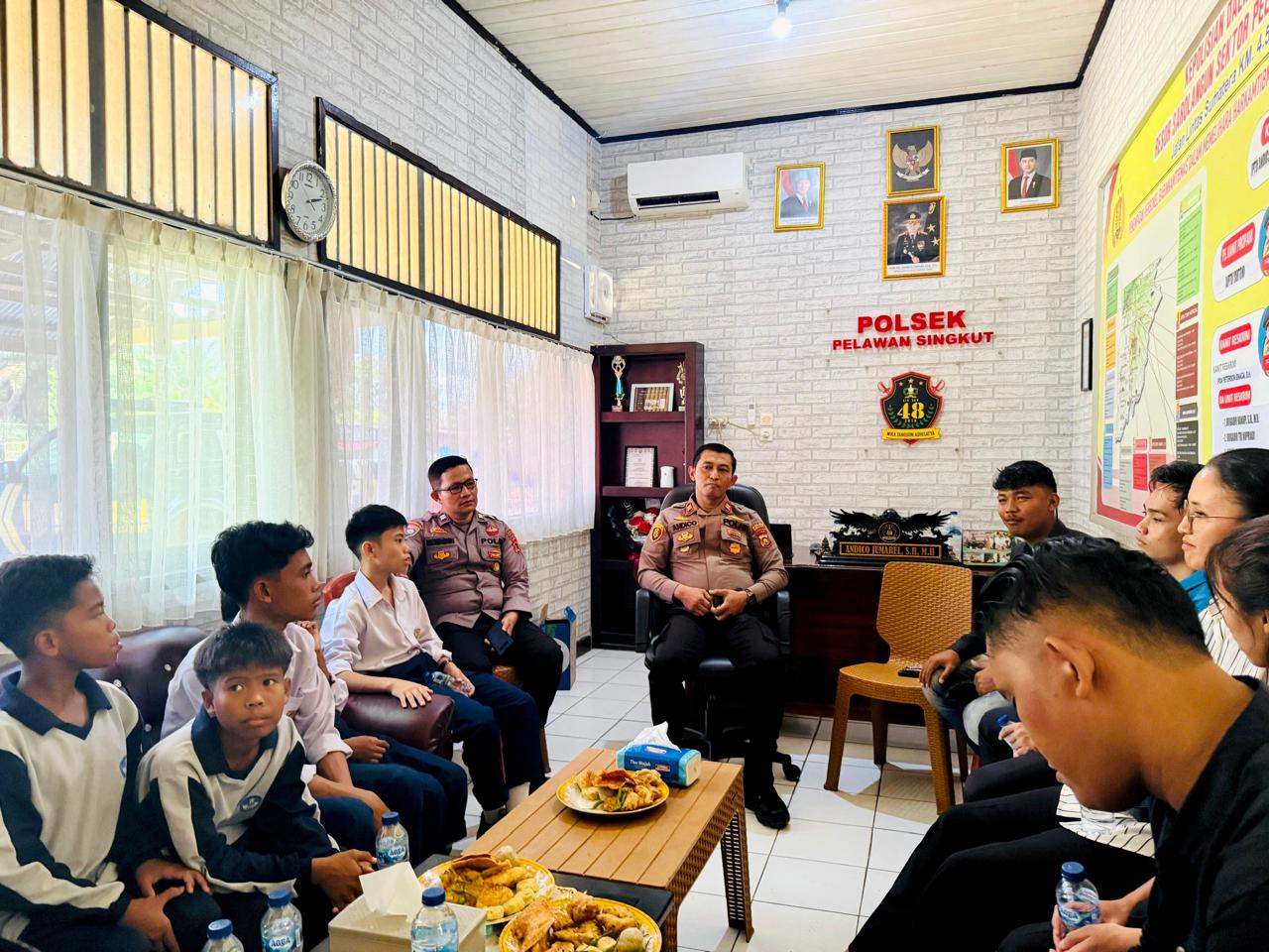 Polsek Singkut Beri Penyuluhan Hukum Positif kepada Anak SAD Guna Wujudkan Kamtibmas Kondusif